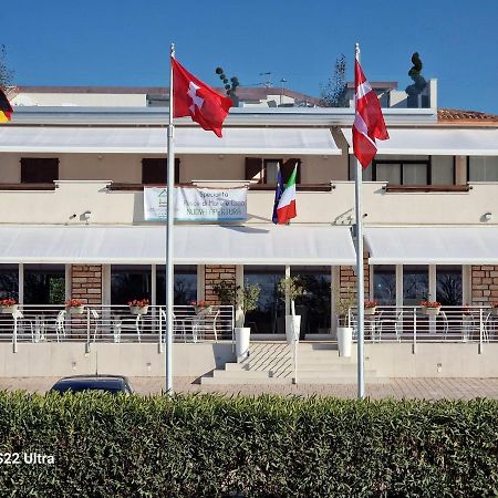 La Maison Du Port Hotel Lazise Eksteriør billede