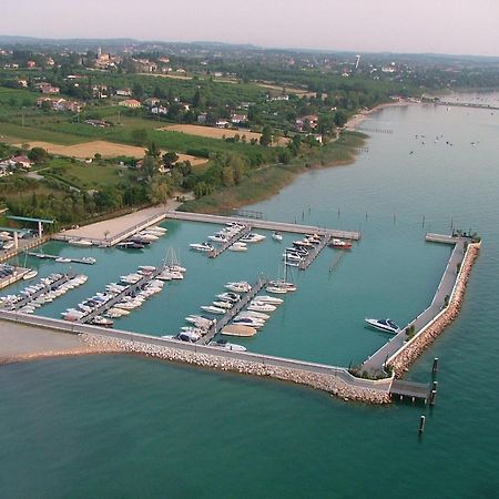 La Maison Du Port Hotel Lazise Eksteriør billede