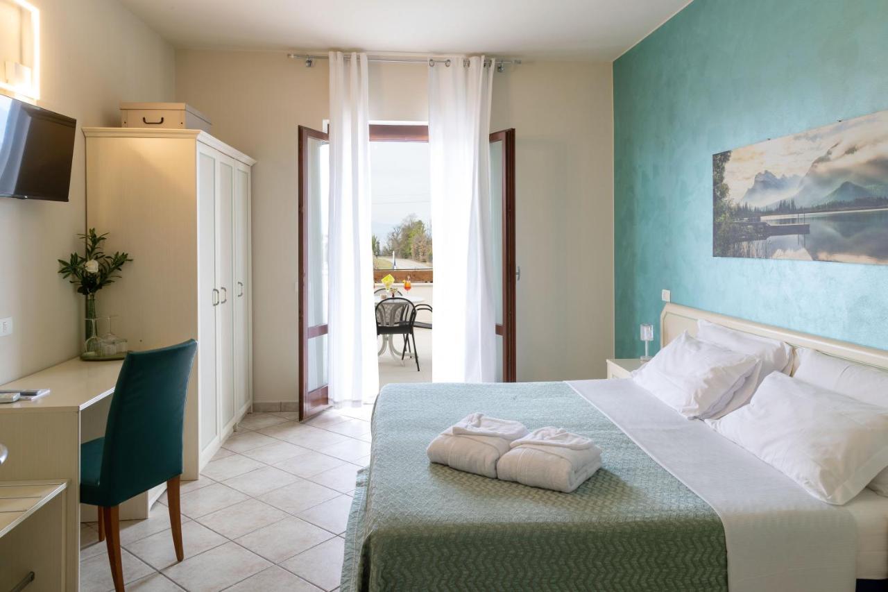 La Maison Du Port Hotel Lazise Eksteriør billede